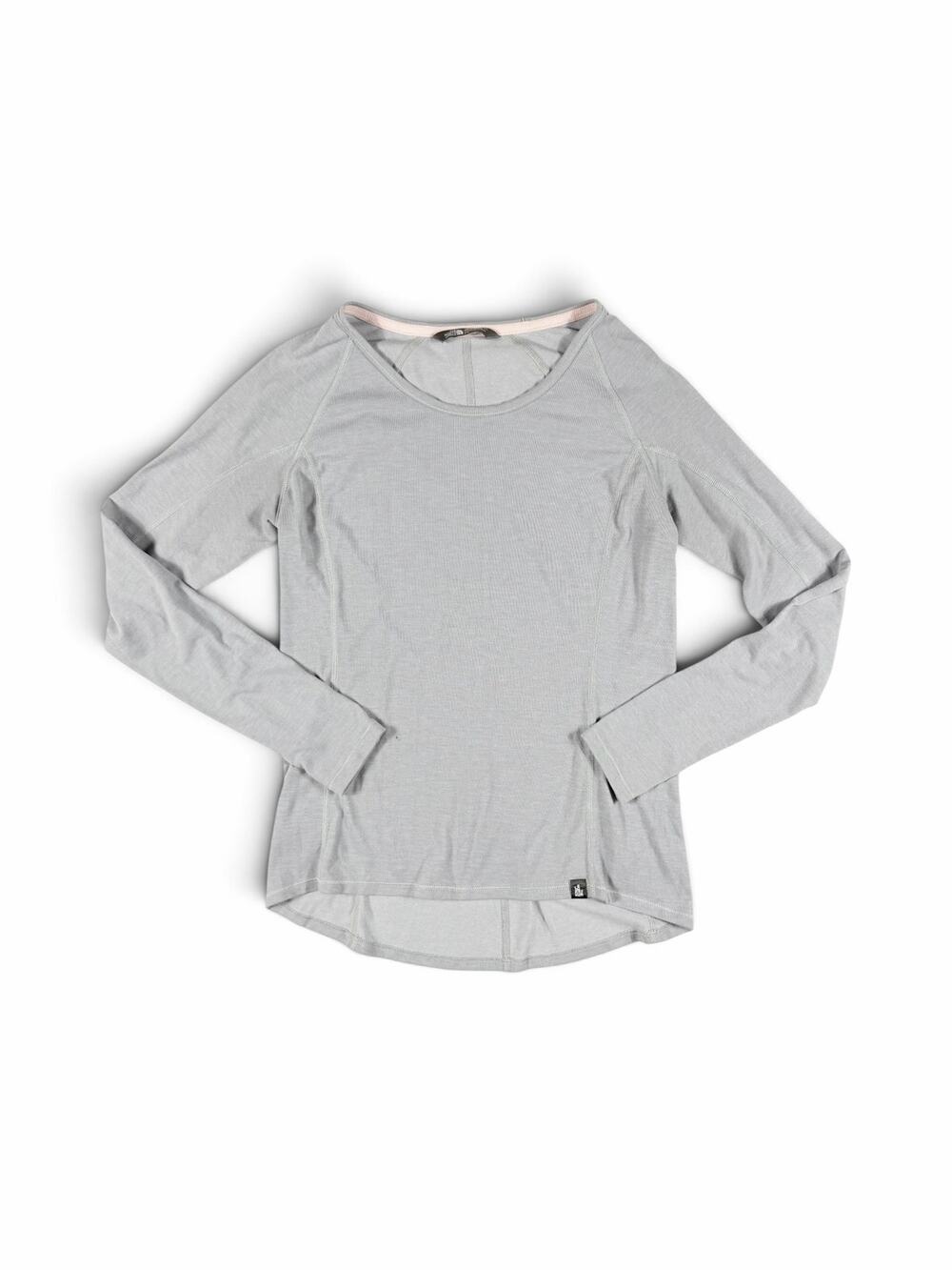 The North Face Women’s Long Sleeve Performance Top Gray Small